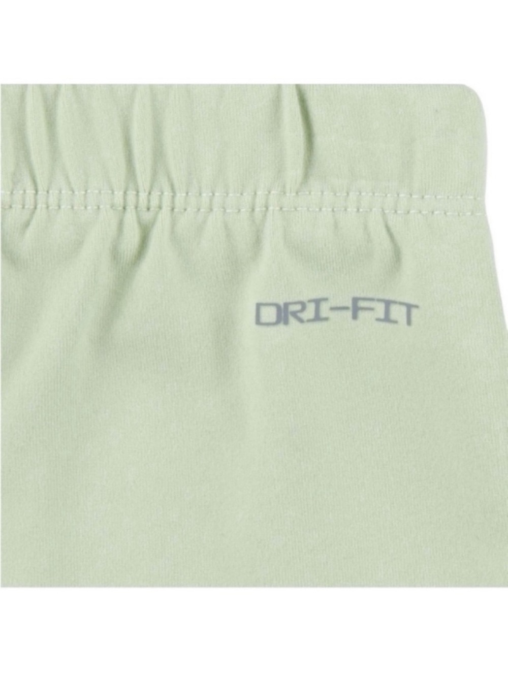 Nike Dri-Fit Outfit - Picture 4 of 4